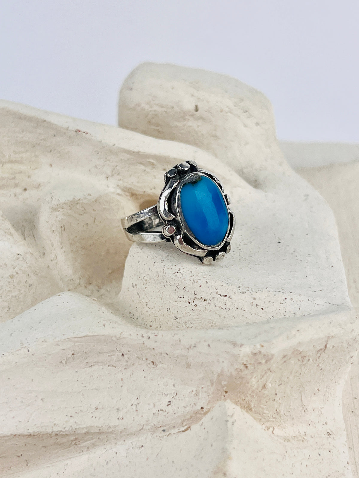 Vintage Navajo Sterling Silver Sleeping Beauty Turquoise Ring
