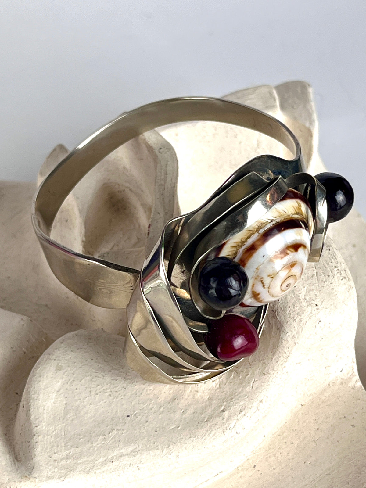 Vintage Handmade Modernist Shell Cuff