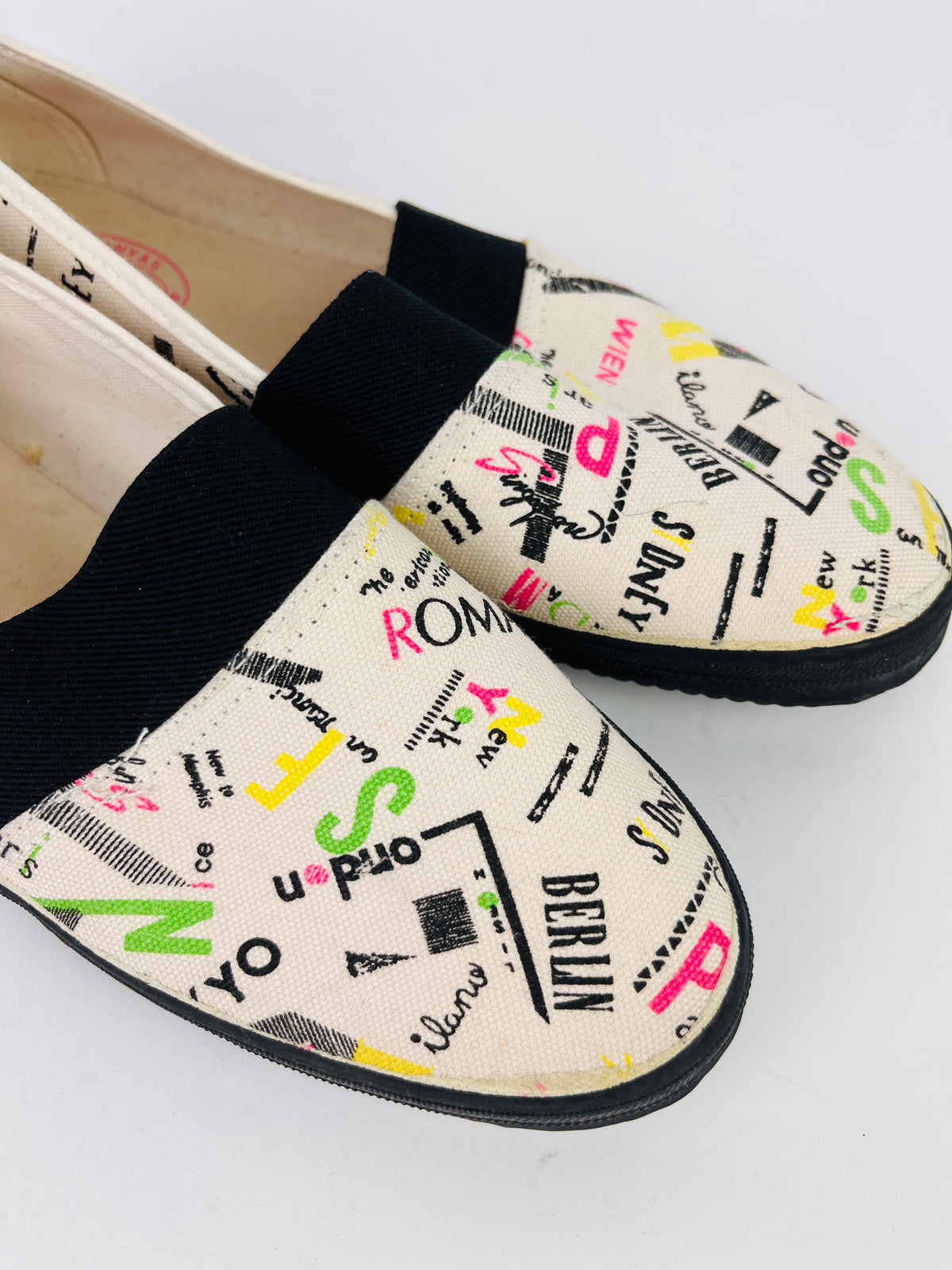 Vintage 90s Printed Canvas Shoes