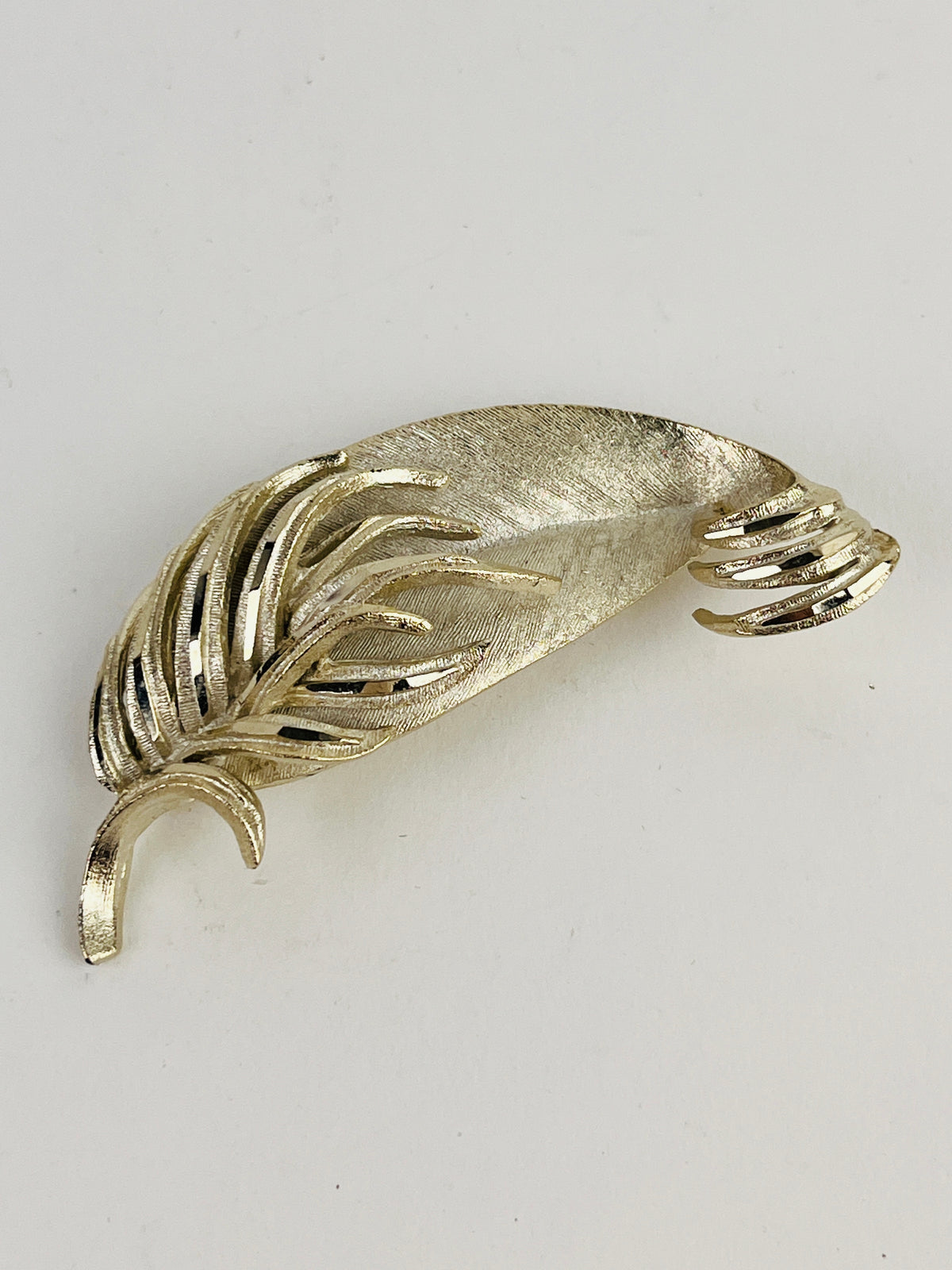 Vintage Mid-Century Leaf Brooch
