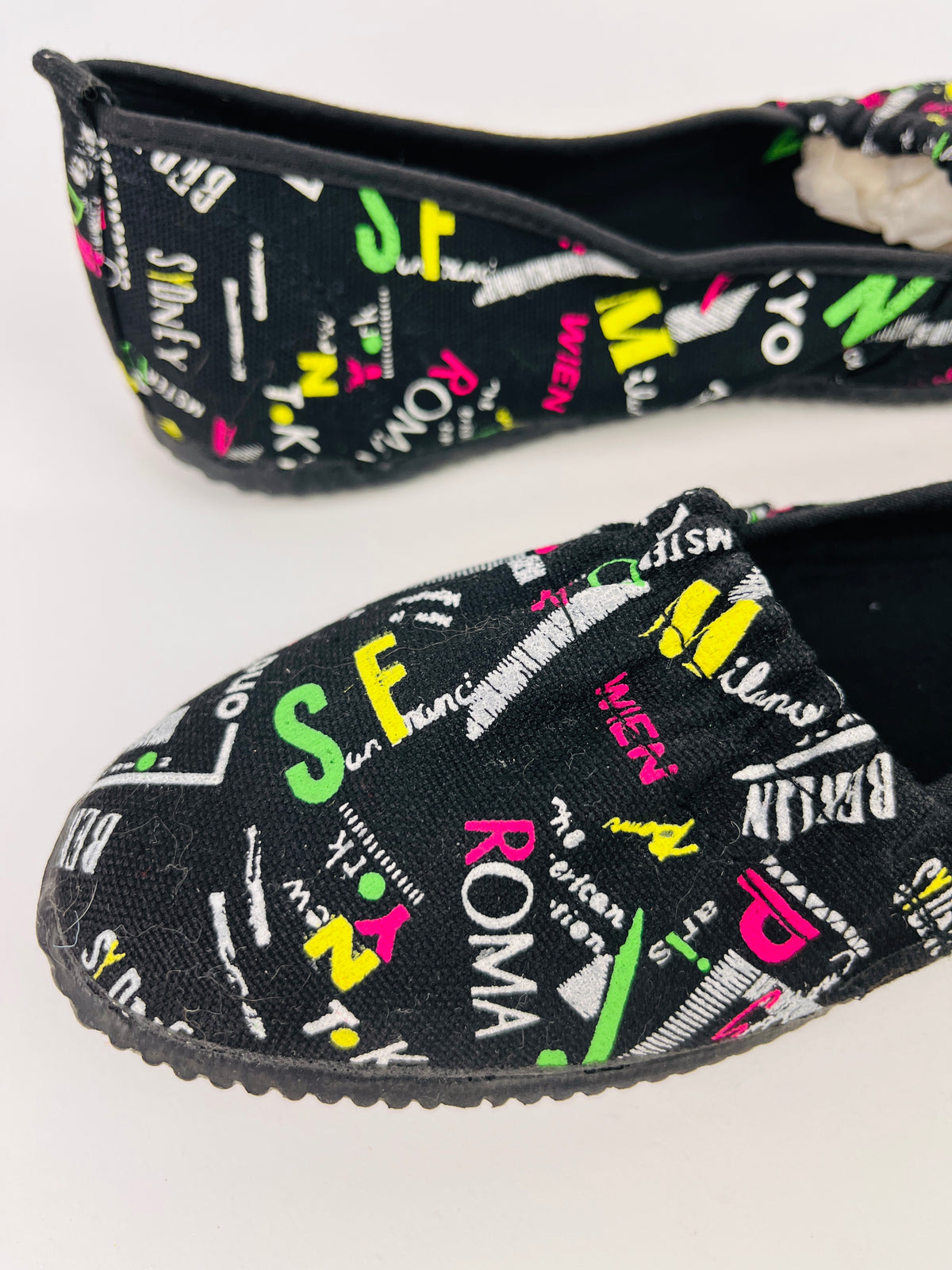 Vintage 90s Printed Canvas Shoes
