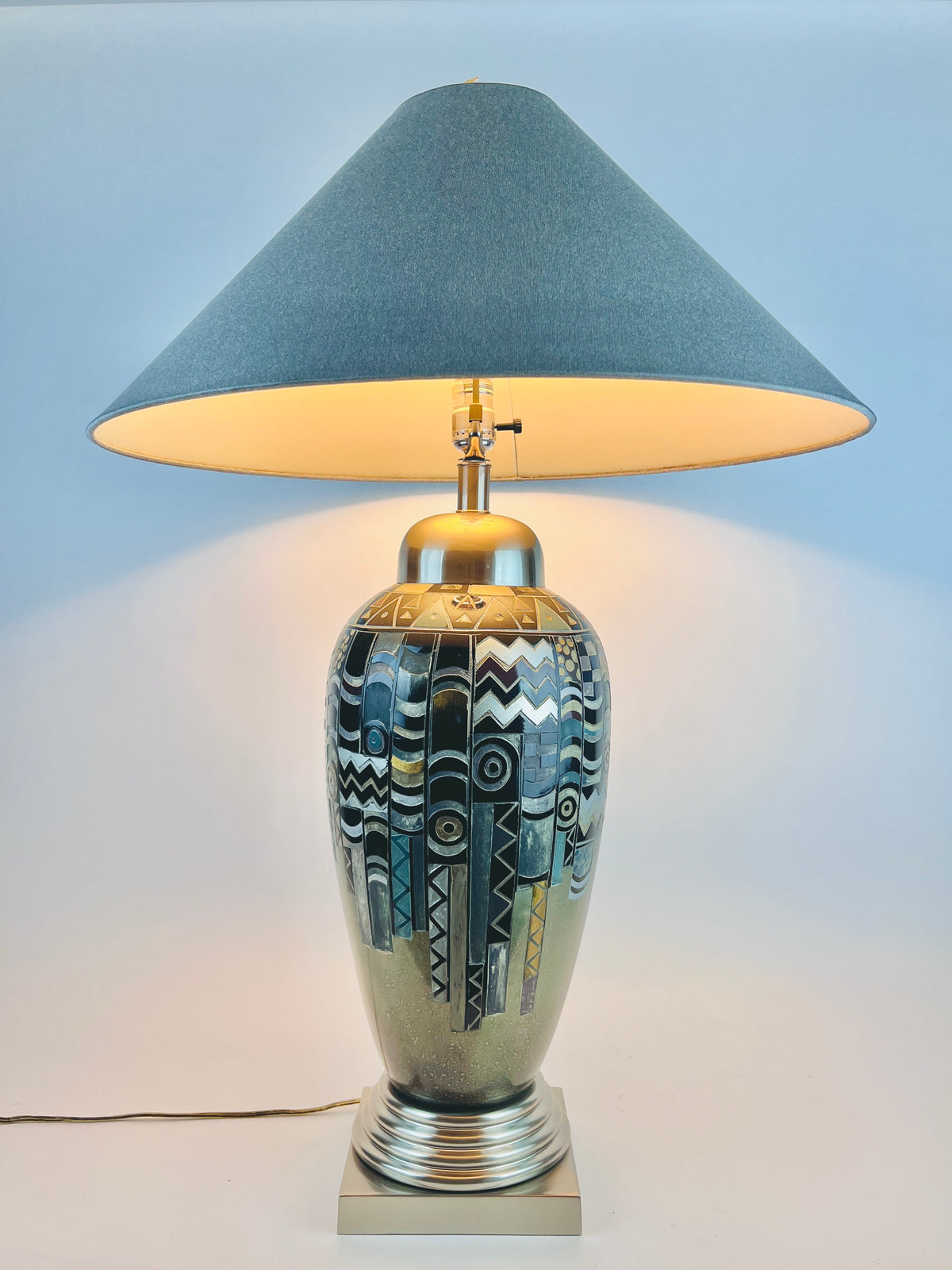 Vintage Postmodern Leeazanne Lamp