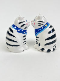 Vintage Ceramic Cat Salt & Pepper Shakers