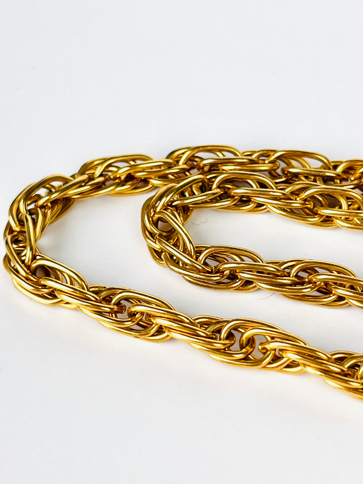 Vintage 1960s Gold-Plated Sand Dollar Necklace