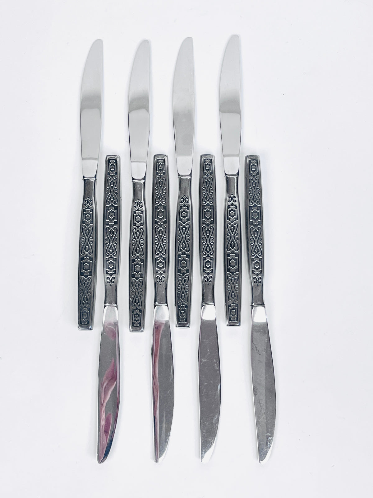 Vintage Oneida Flatware Set - 42 Pieces