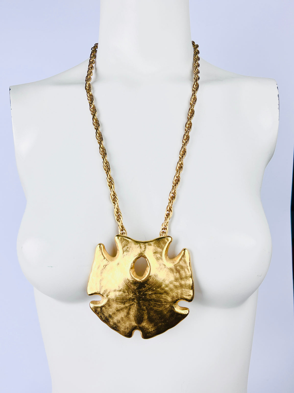 Vintage 1960s Gold-Plated Sand Dollar Necklace