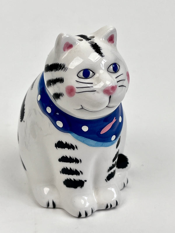 Vintage Ceramic Cat Salt & Pepper Shakers