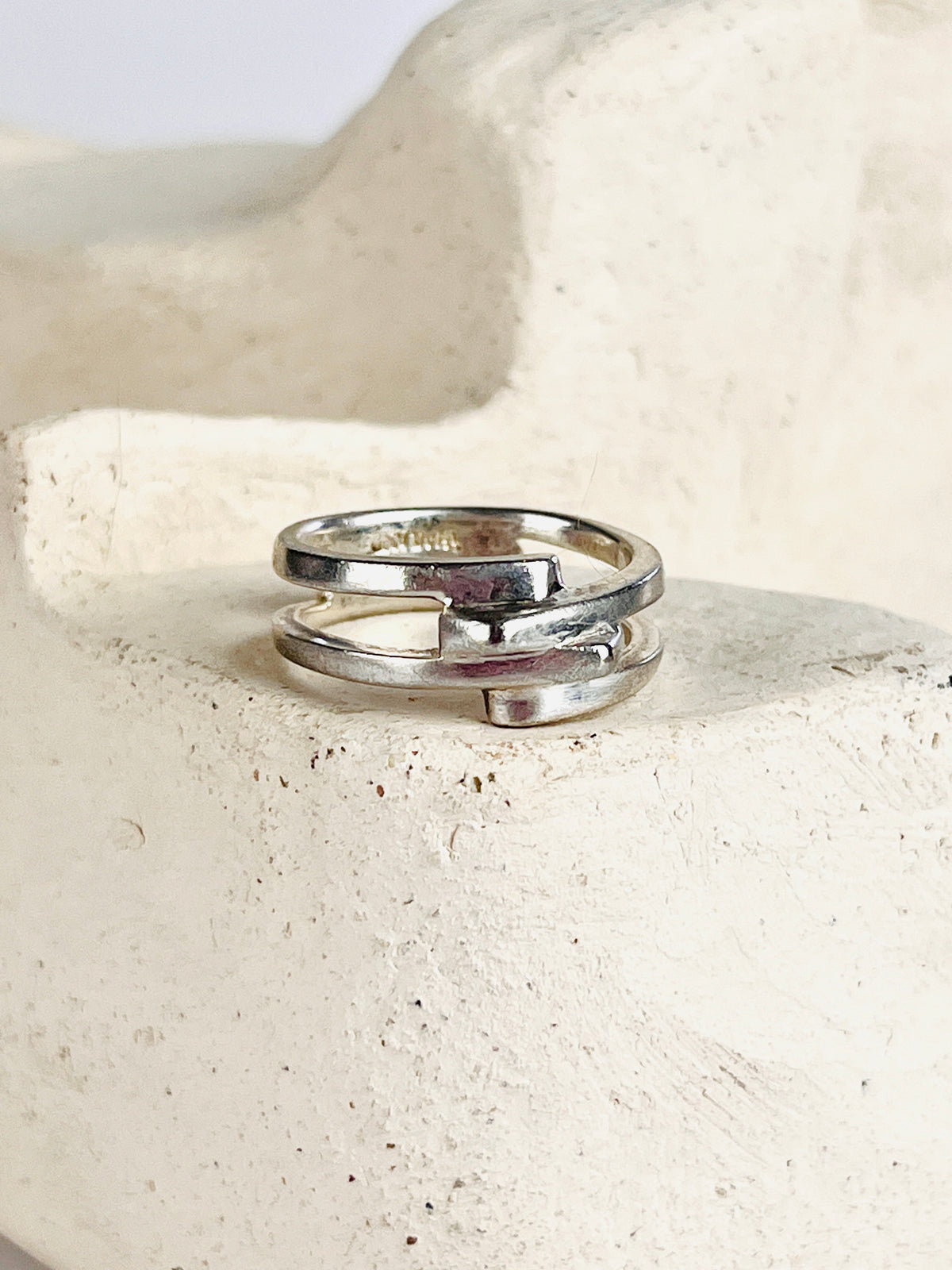 Vintage Sterling Interlocking Bands Ring