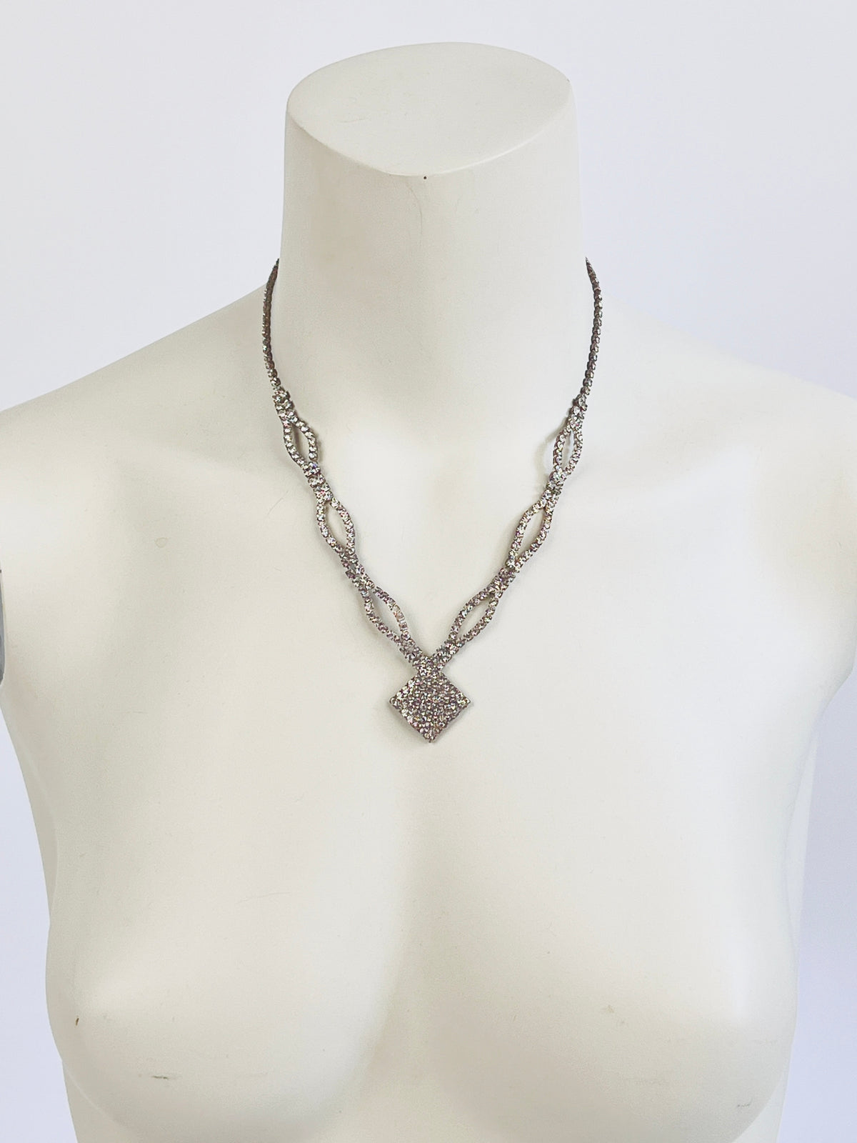 Vintage Rhinestone Necklace