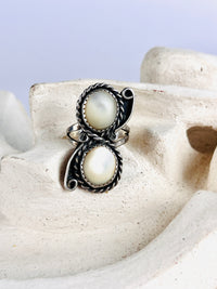 Vintage Navajo Sterling & Mother of Pearl Ring