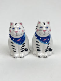 Vintage Ceramic Cat Salt & Pepper Shakers