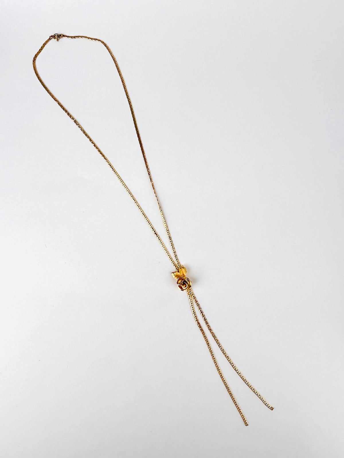 Vintage Lariat-Style Rose Necklace