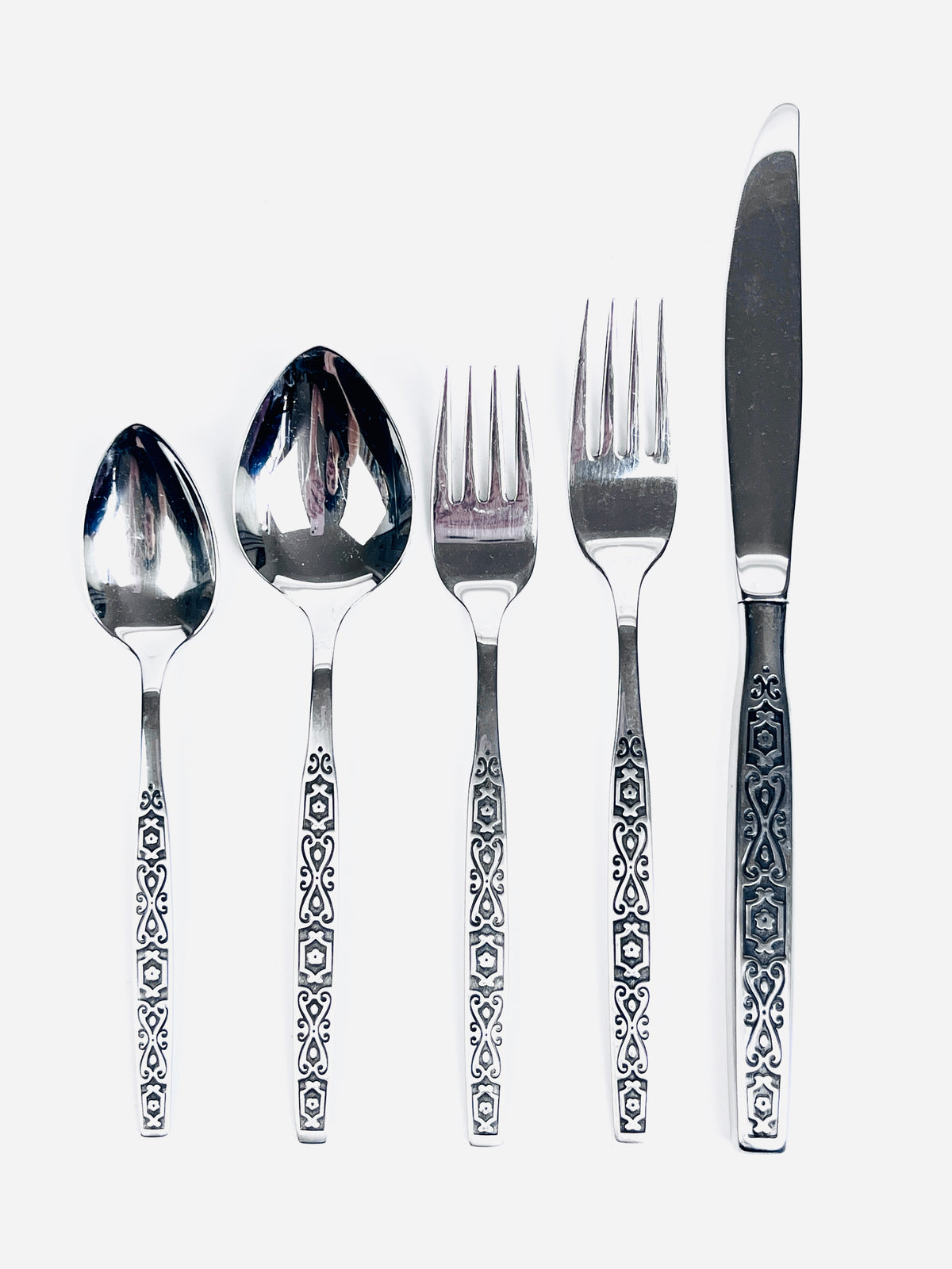 Vintage Oneida Flatware Set - 42 Pieces