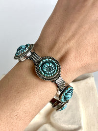 Vintage Faux Turquoise Flower Bracelet