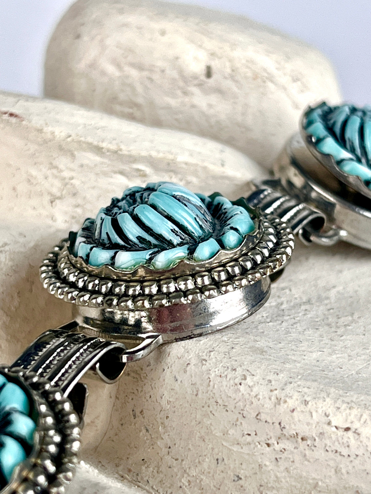 Vintage Faux Turquoise Flower Bracelet