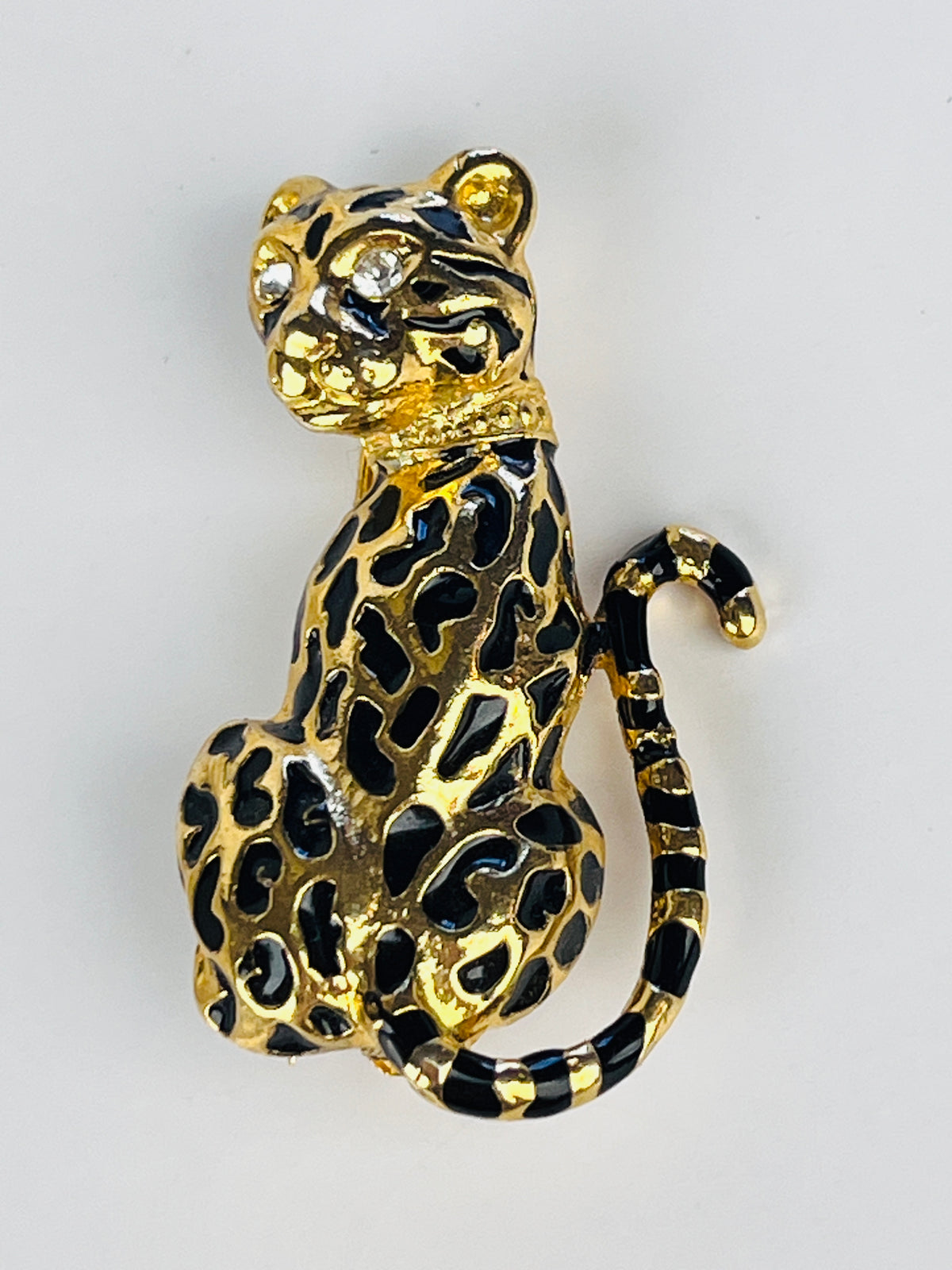 Vintage Seated Leopard Brooch