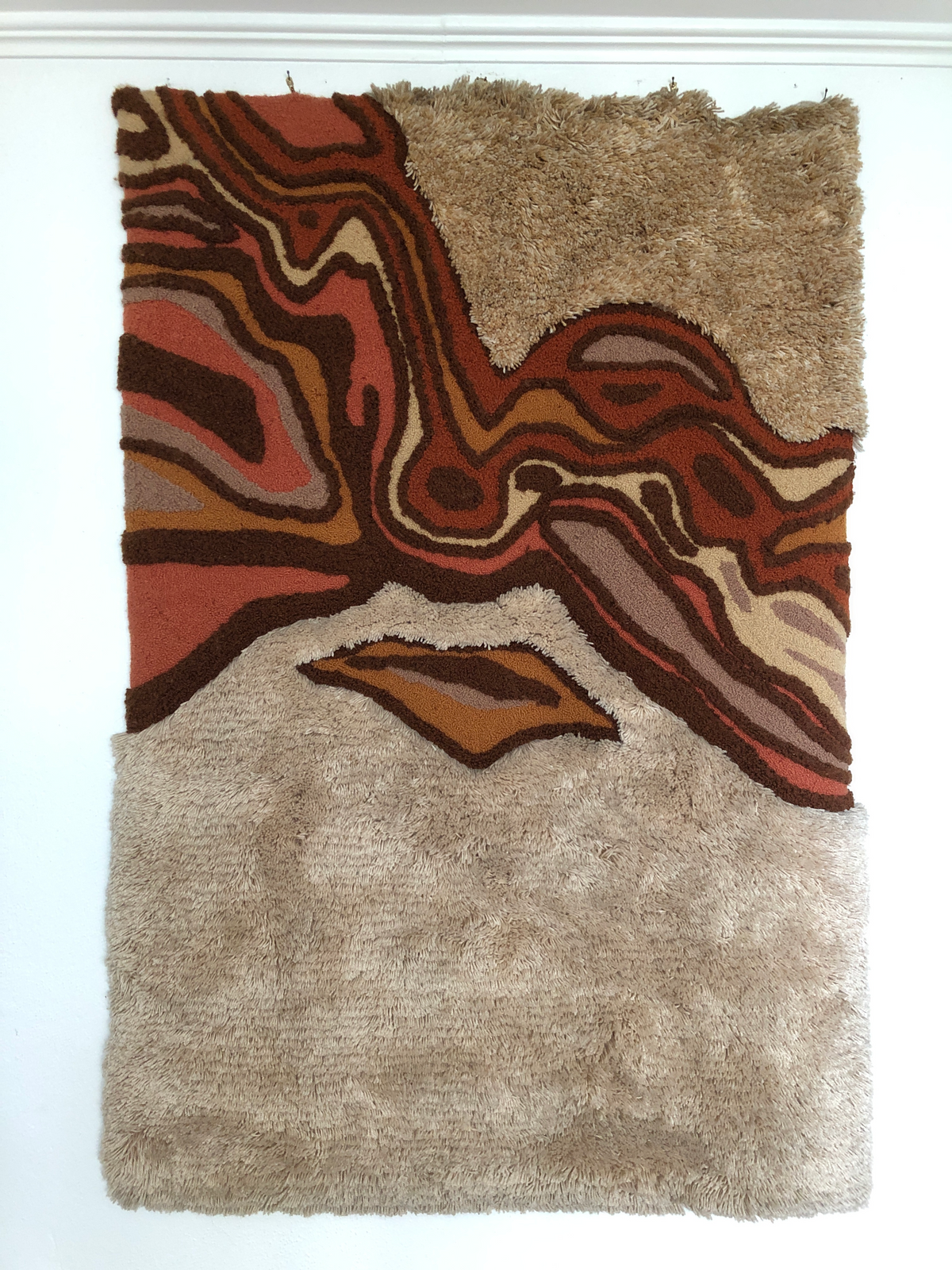 Vintage 1970s cabin craft floor wall rug