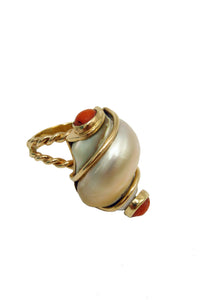 Seaman Schepps 14k gold turbo shell coral ring