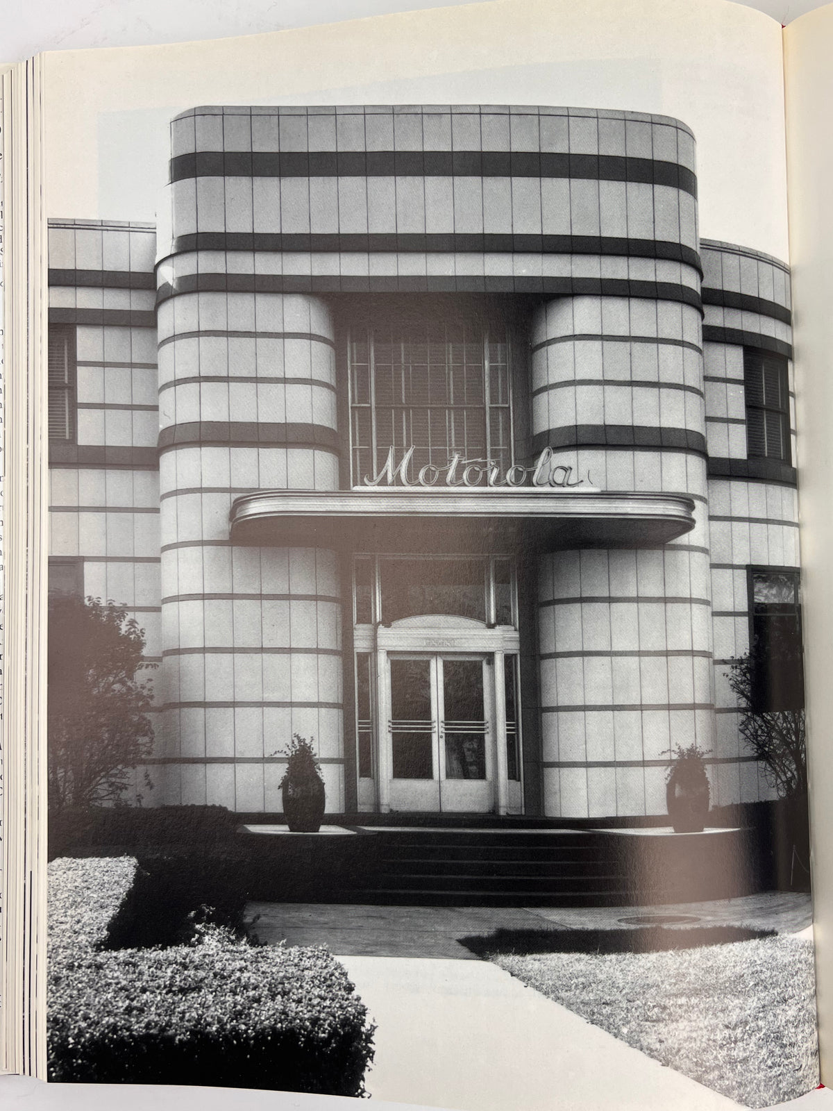 Chicago Architecture and Design 1923-1993 Book