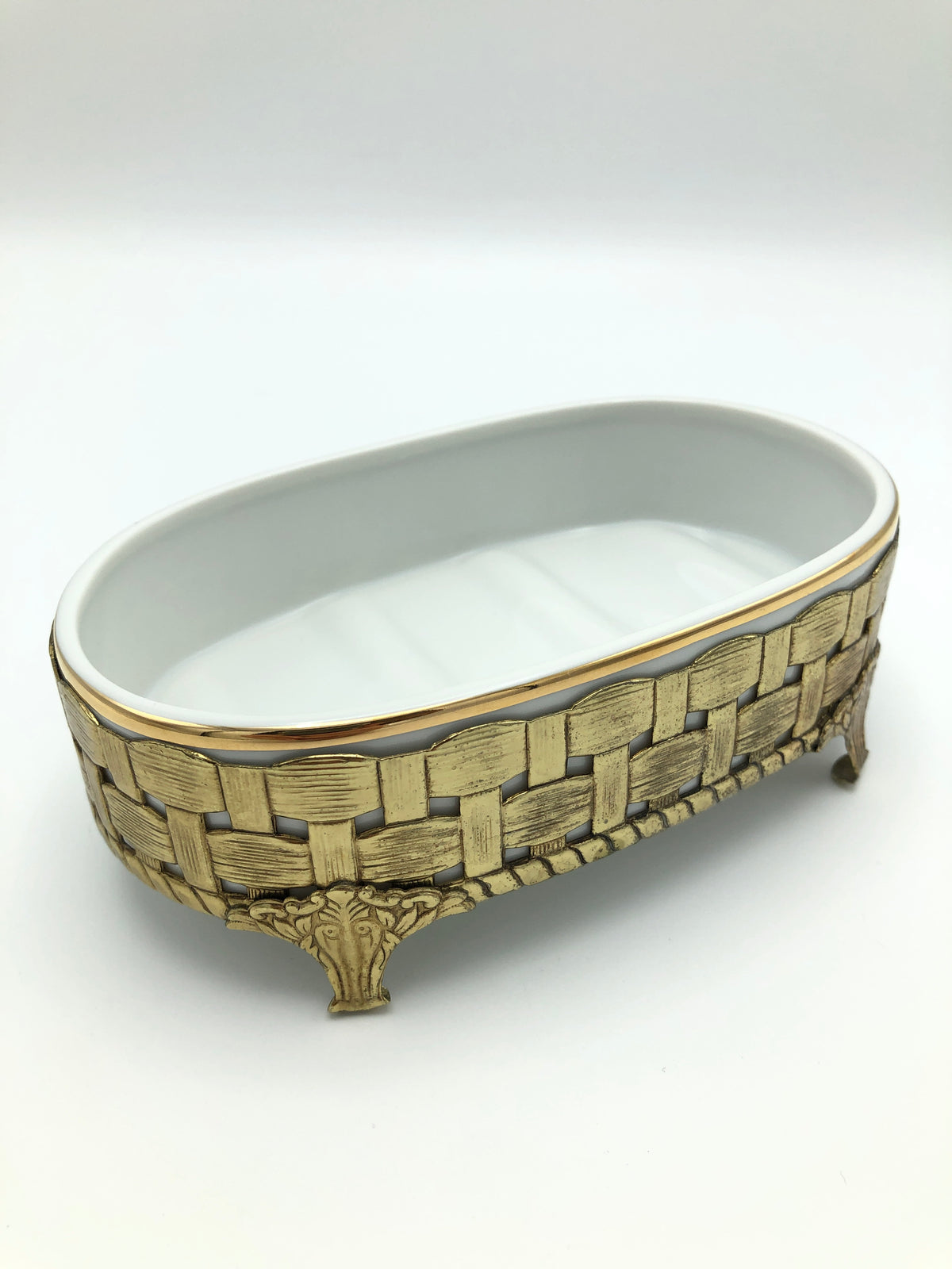 Vintage Hollywood Regency soapdish white porcelain woven brass gold plated