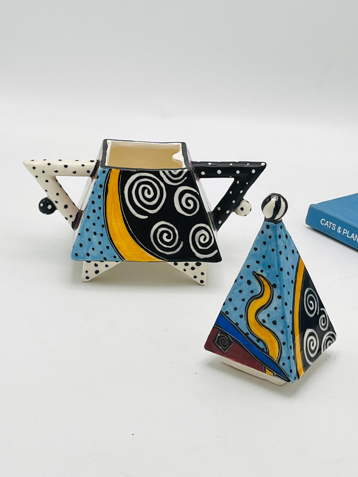 Postmodern / Memphis Style Cream & Sugar by McGovney Camarot