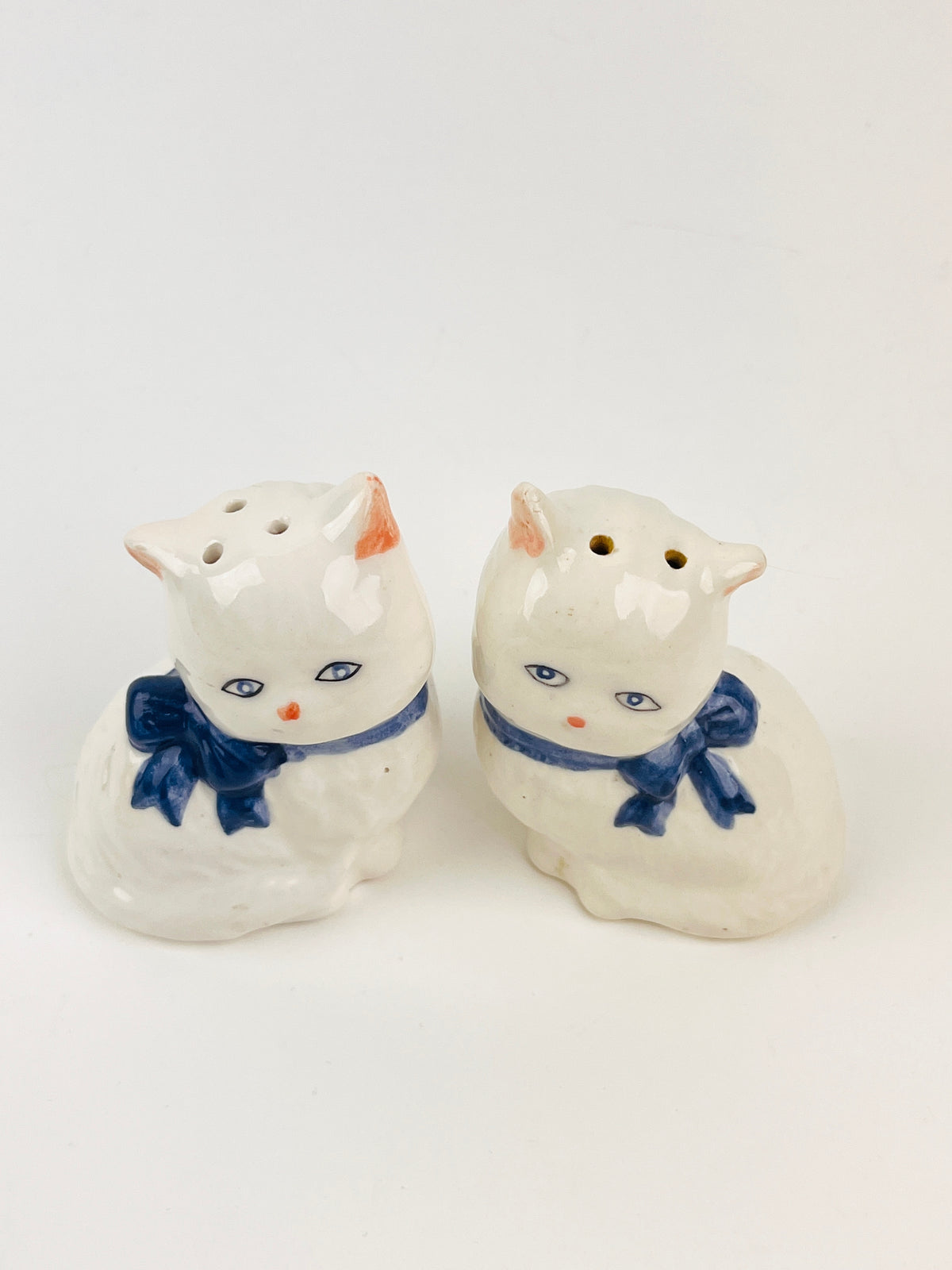 Vintage Cat Salt & Pepper Shakers