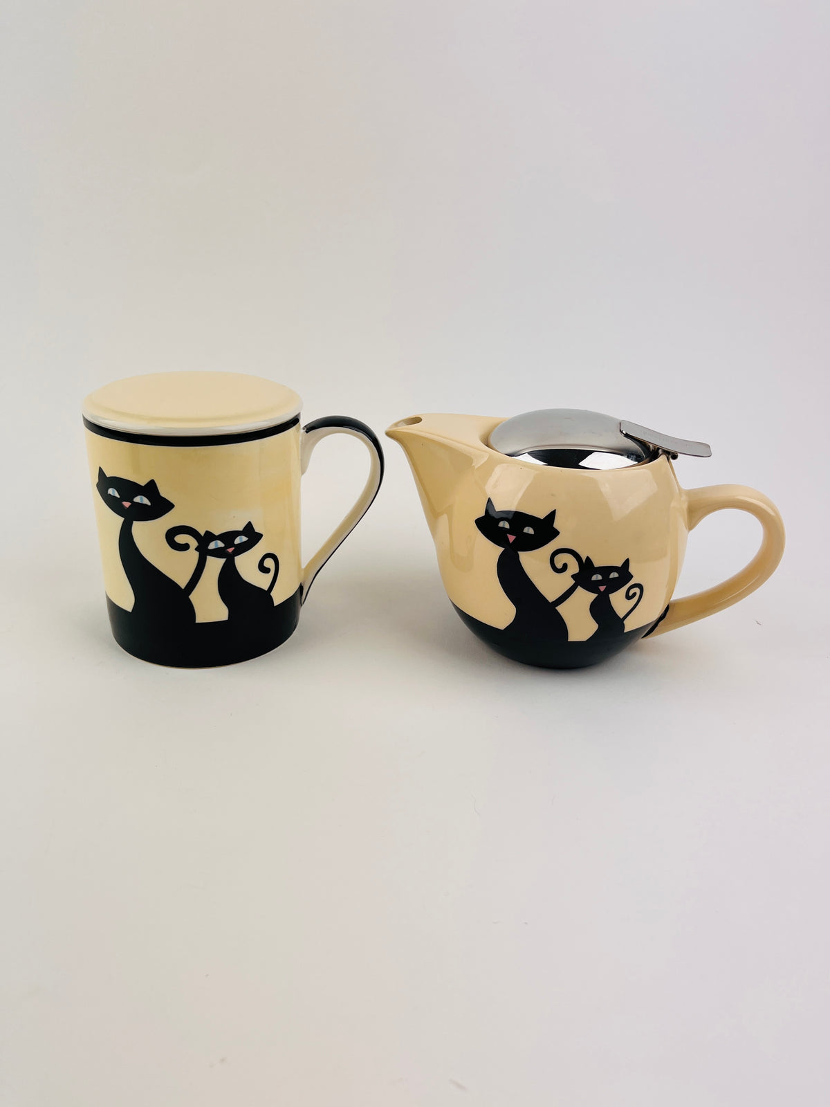Vintage 90s Cat Teapot and Mug Set