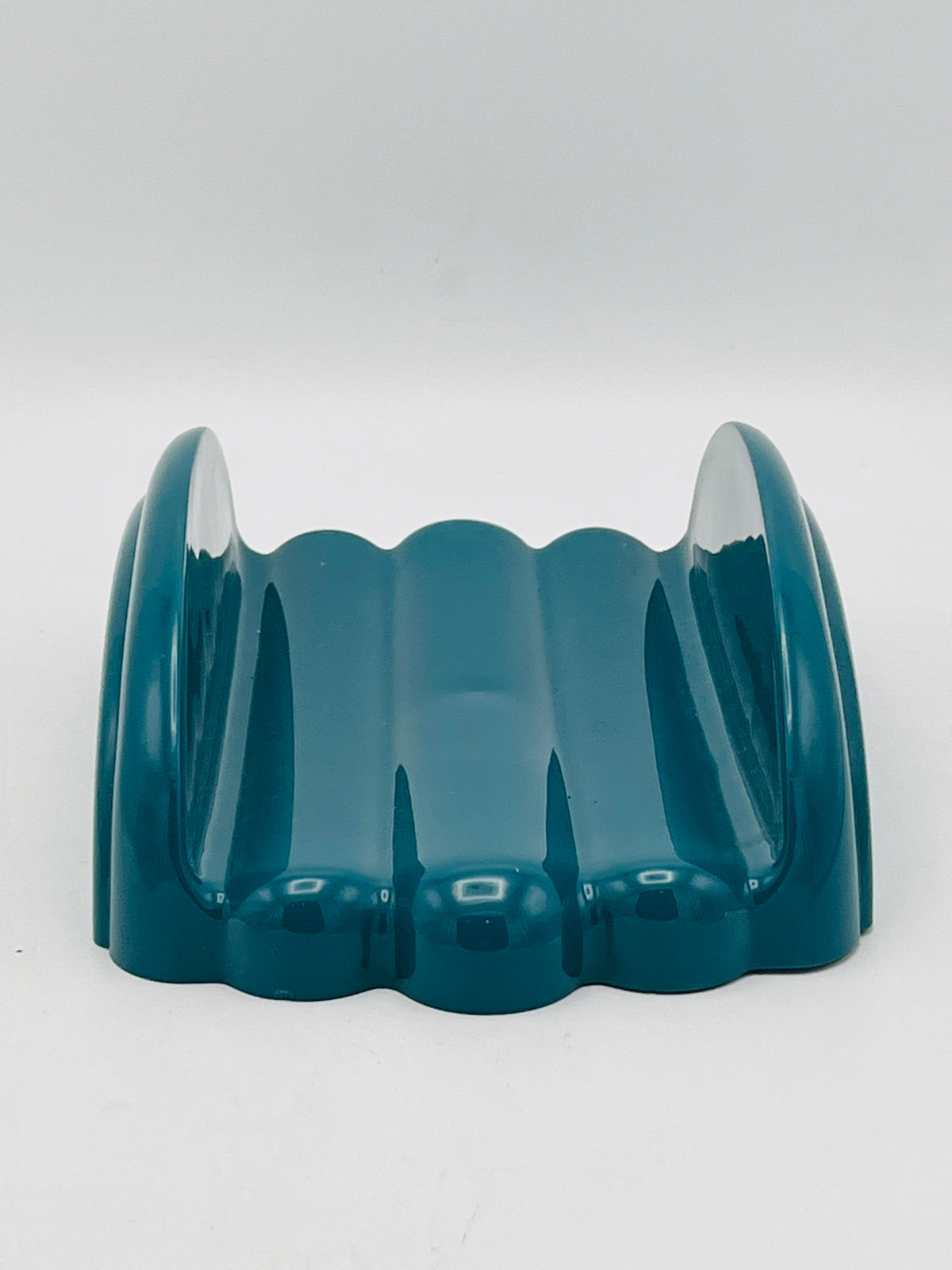 Vintage Postmodern Catchall