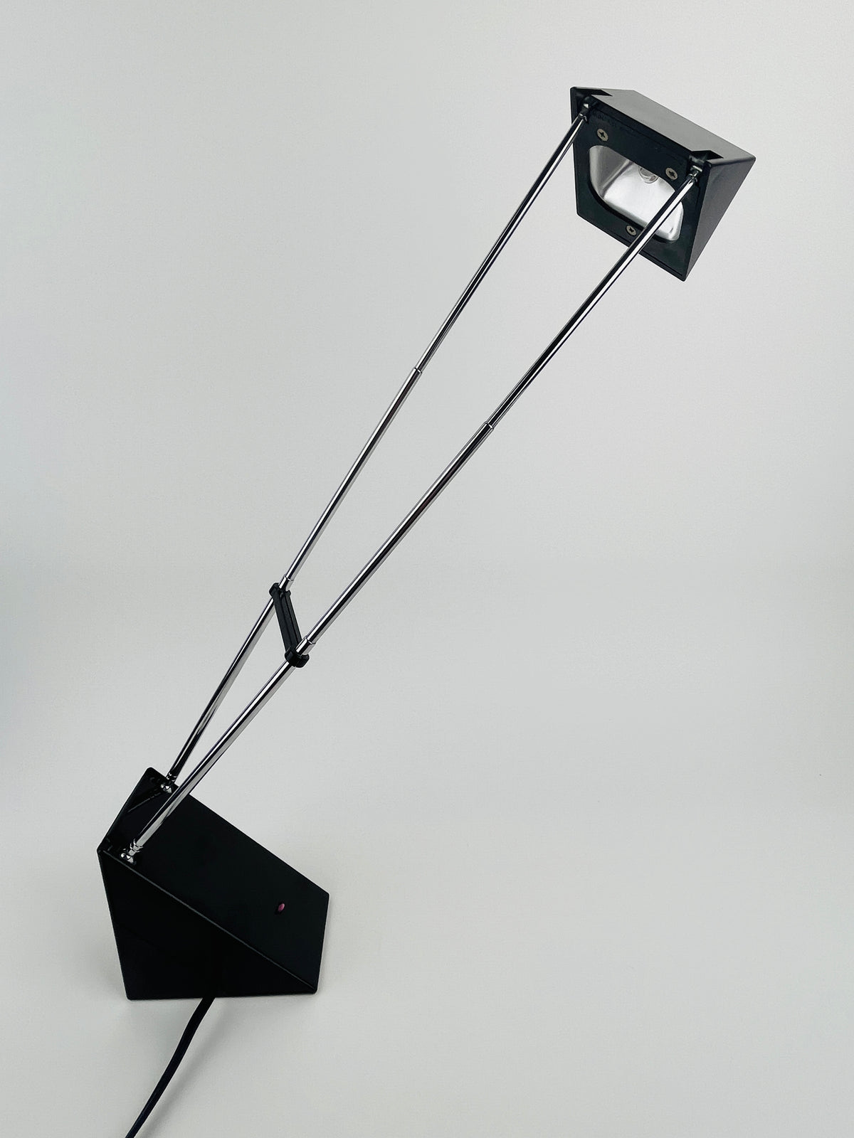 Adjustable Postmodern Triangular Desk Lamp