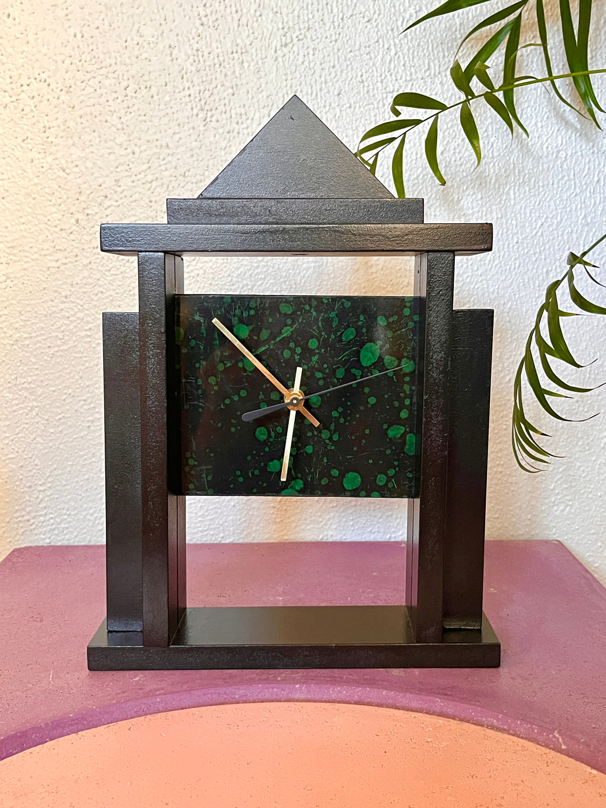 90s Vintage Postmodern Tabletop / Mantle Clock