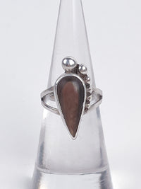 Sterling and Black Mother of Pearl Ring