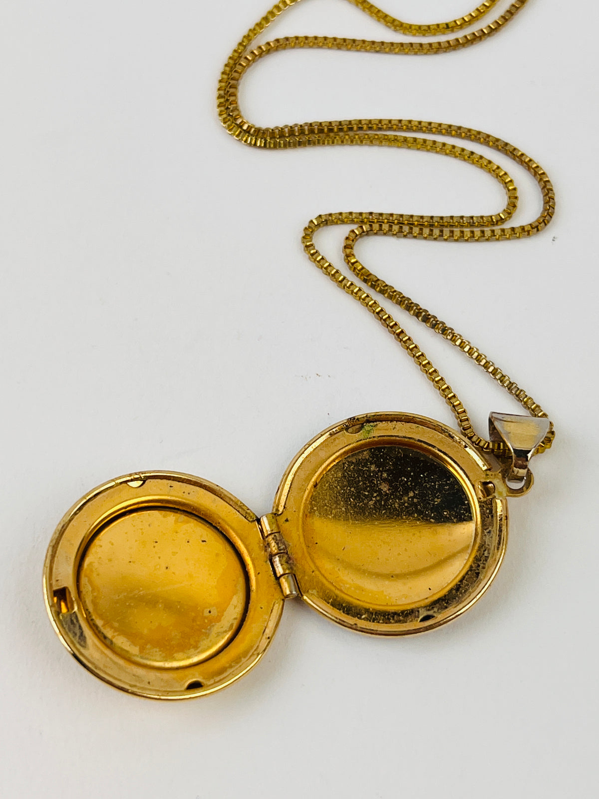 60s Vintage Lady Locket Necklace