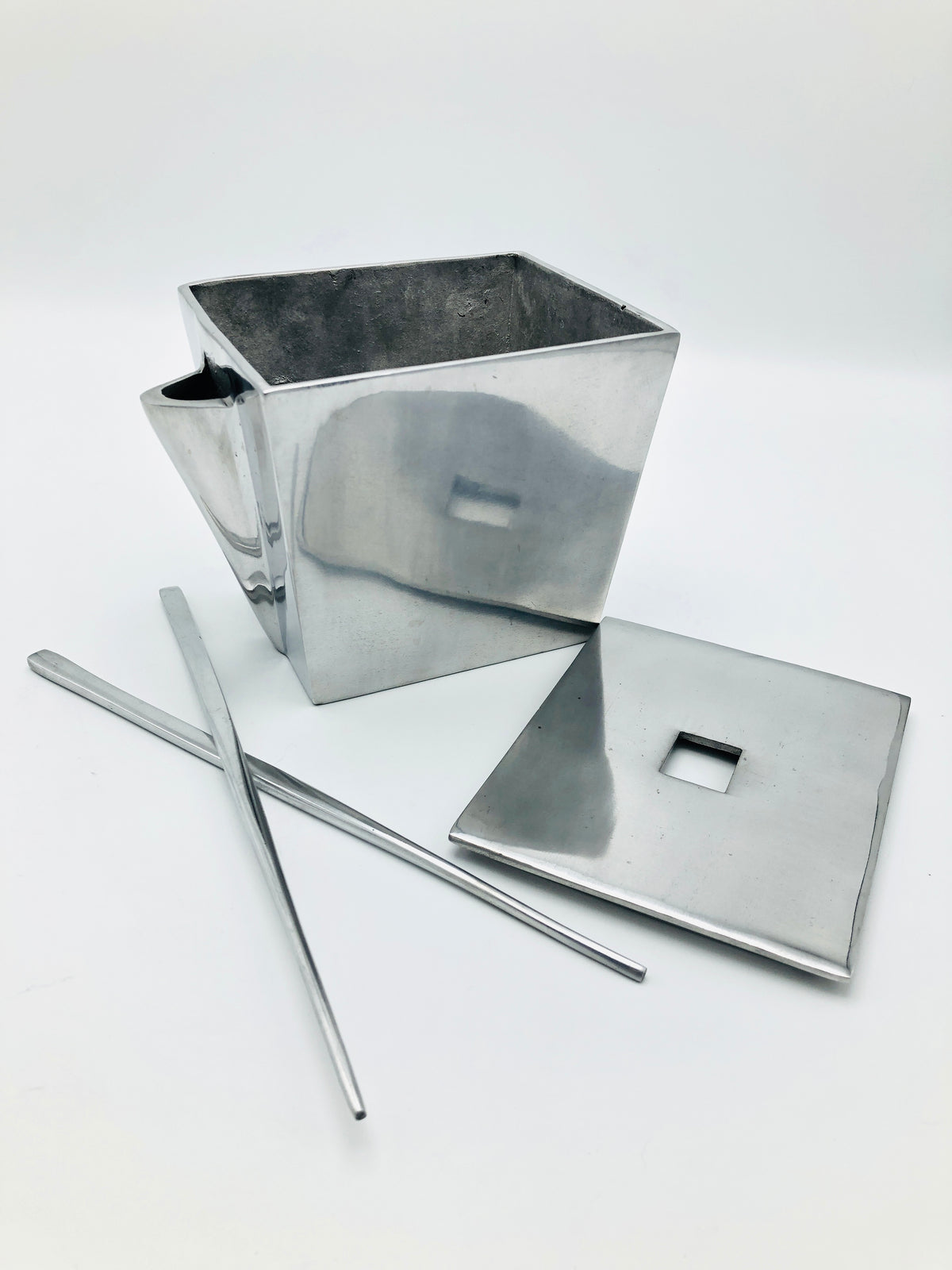 Vintage Postmodern Pewter Ramen Box