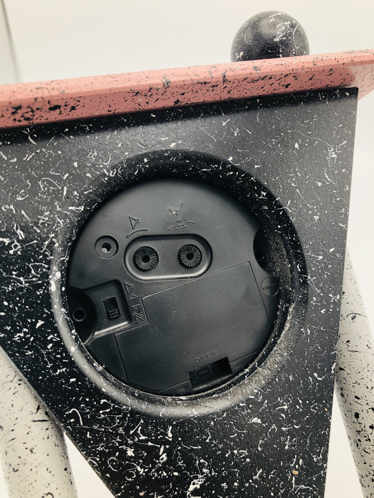 Vintage 90s Postmodern Speckled Clock