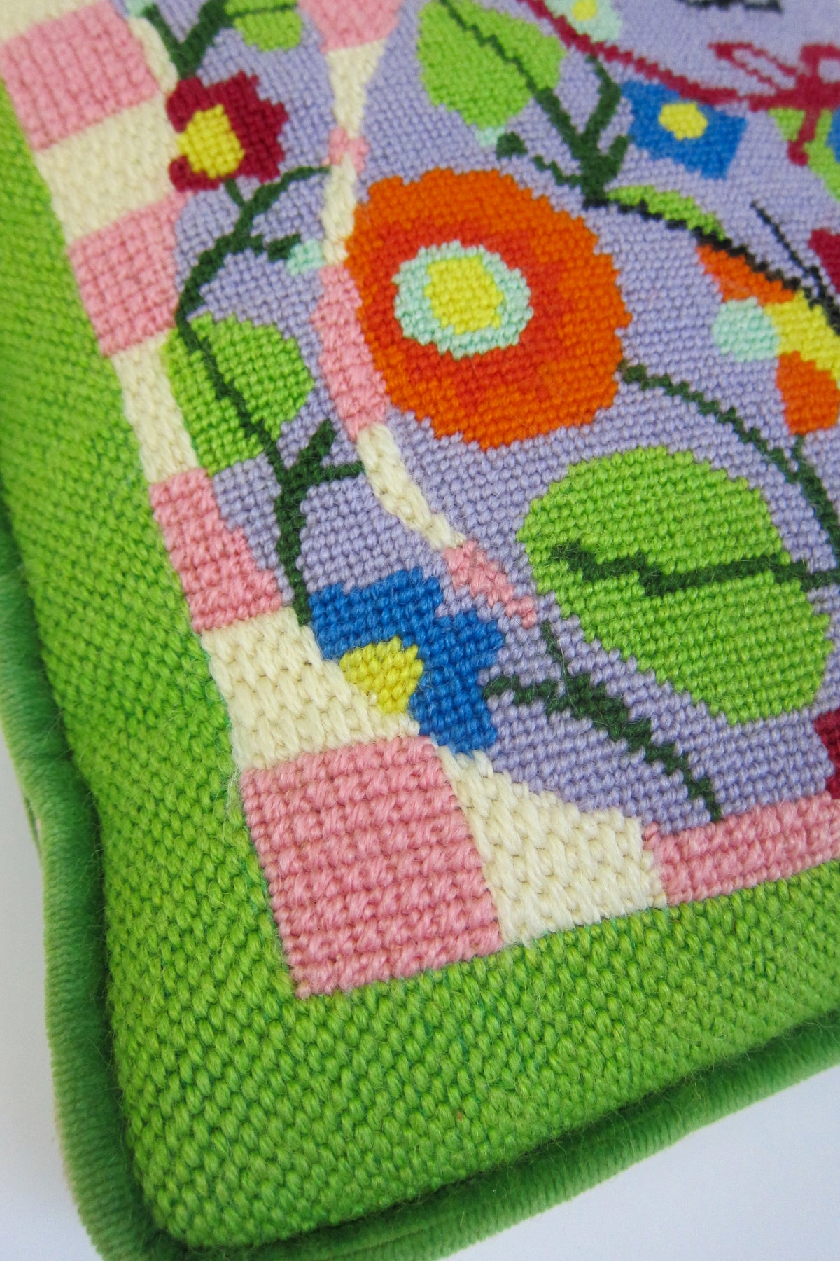 Vintage 1960s Psychedelic Lilac Cat Needlepoint Pillow