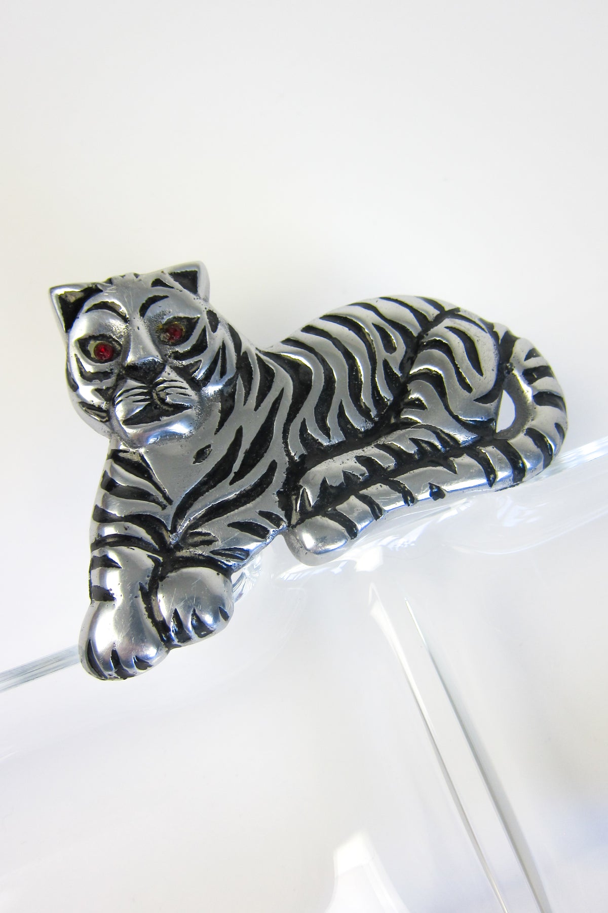 Vintage Arthur Court for Grainware Tiger Handle Tray