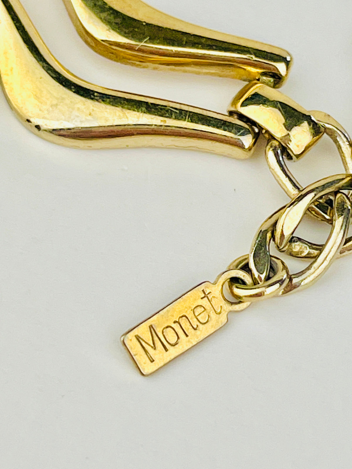 Vintage Gold Tone Necklace