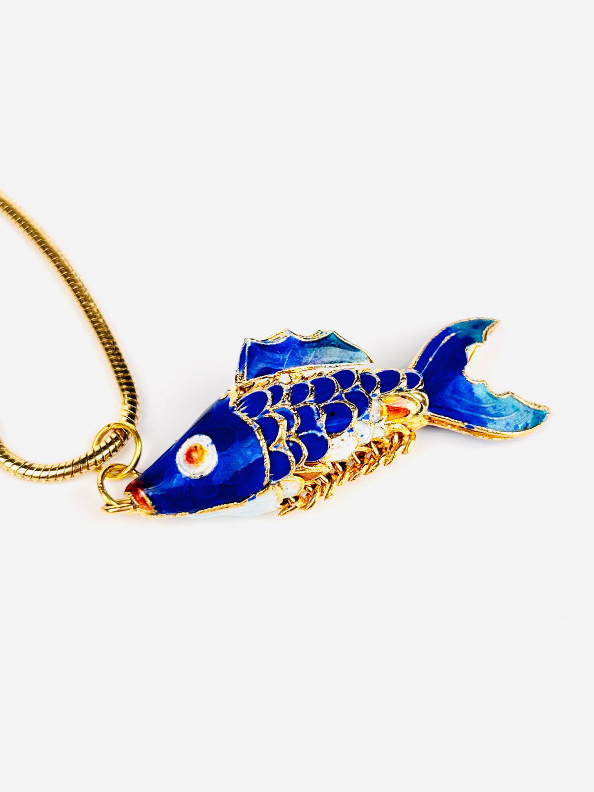 Vintage 1970s Articulated Fish Necklace