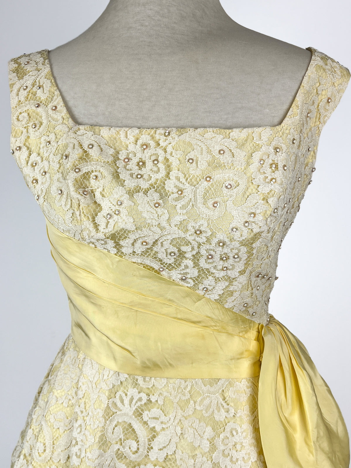 1960s Yellow & White Lace Gown