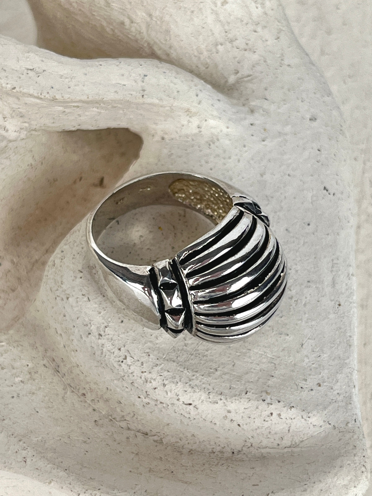 90s Sterling Ribbed Dome Ring