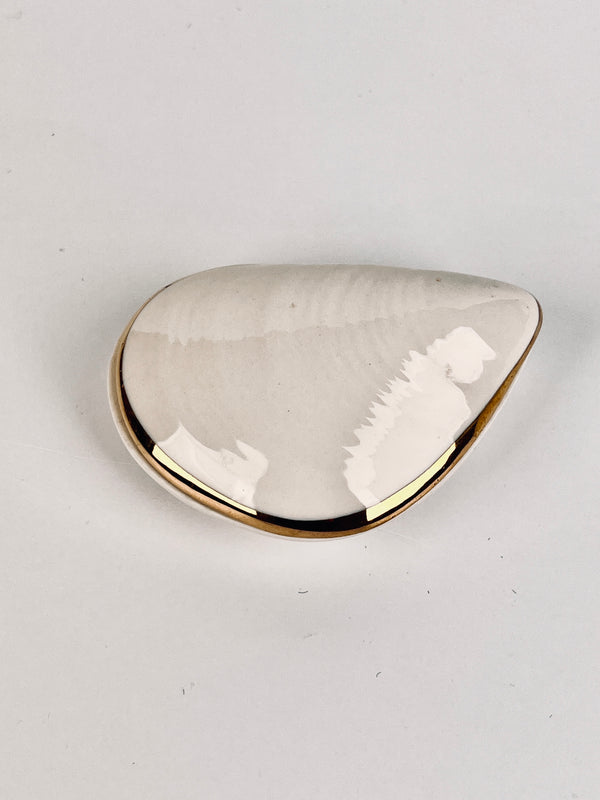 Vintage Porcelain Oyster Shell Box Made in Italy