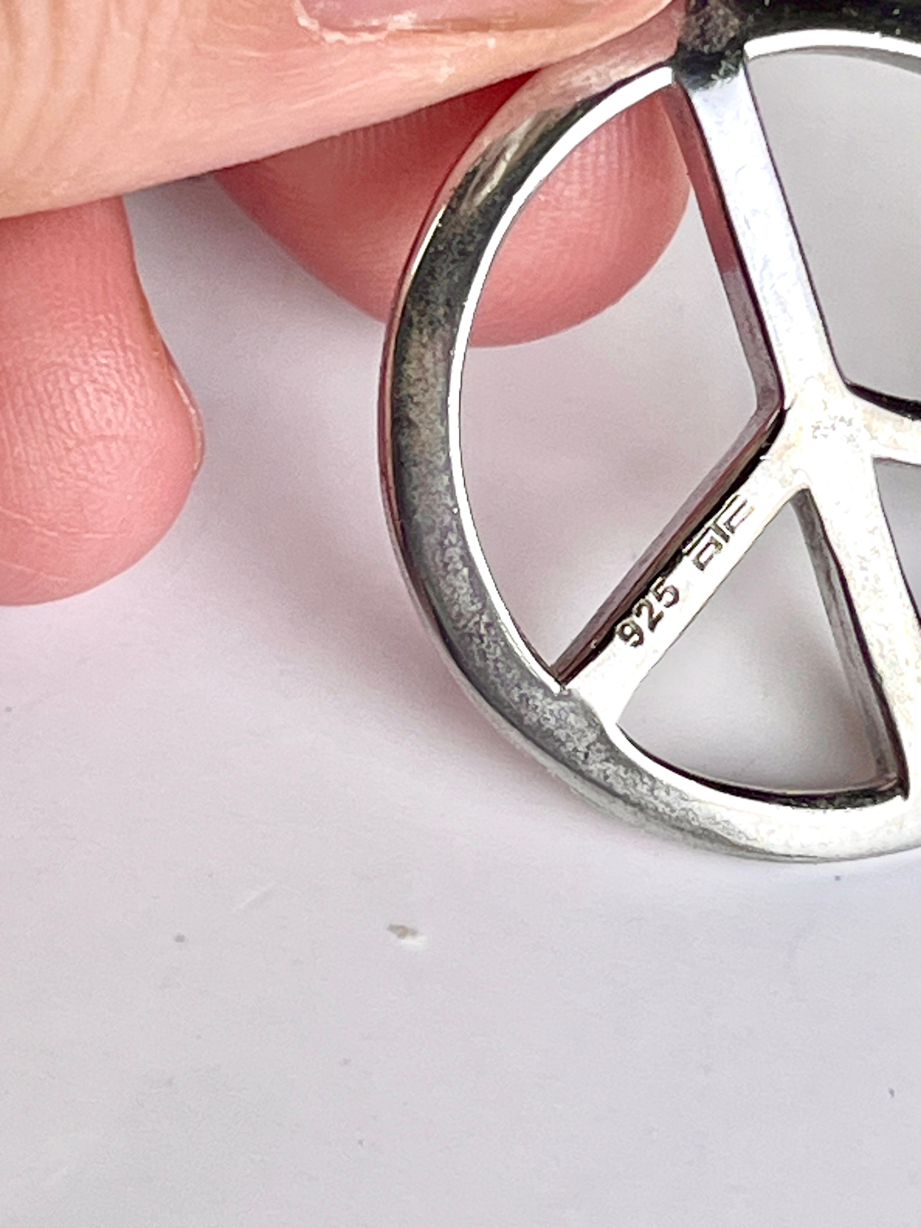 Vintage Sterling Silver Peace Sign Necklace – Dovetail Vintage Sterling Silver Peace Sign Necklace – Dovetail