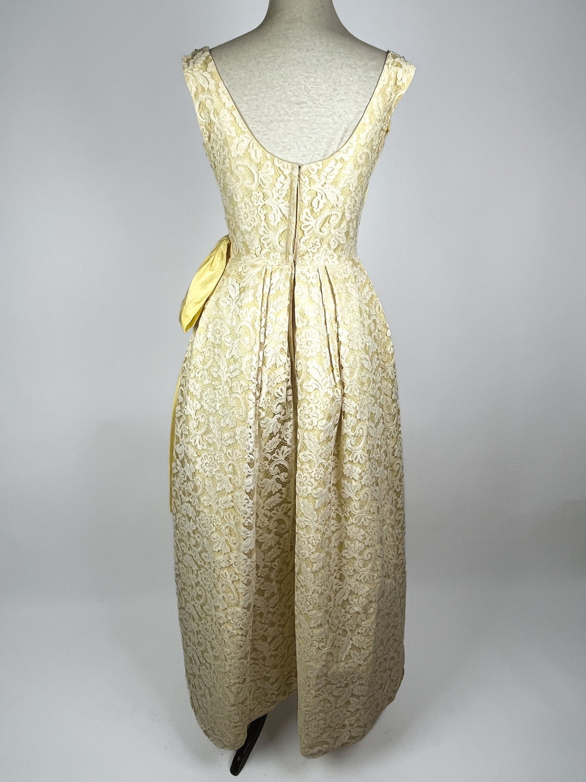 1960s Yellow & White Lace Gown