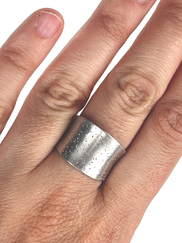 Vintage Sterling Silver Shimmer Ring