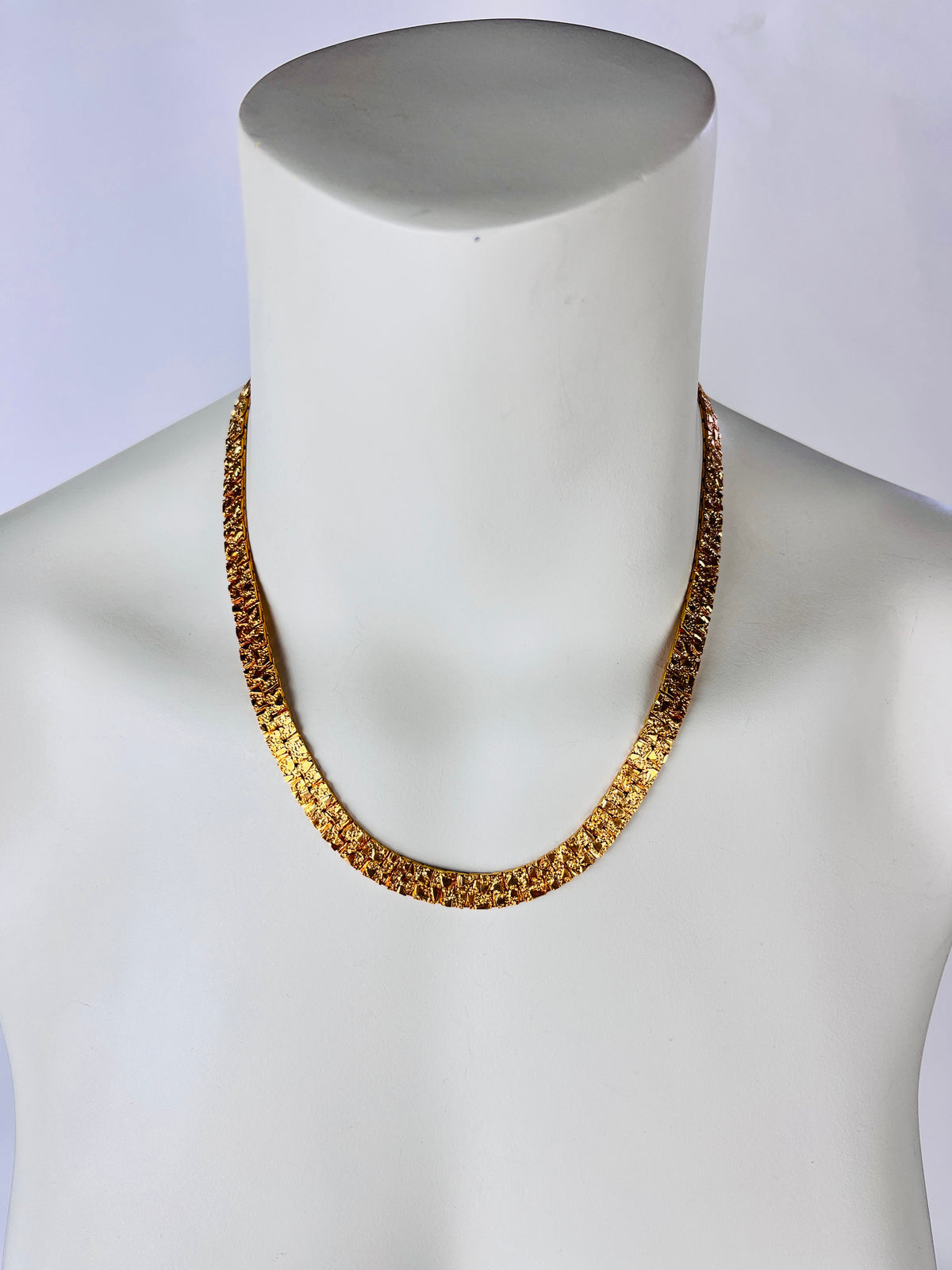 Vintage Gold Tone Necklace