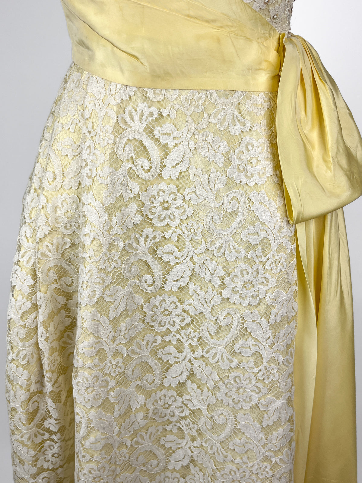 1960s Yellow & White Lace Gown