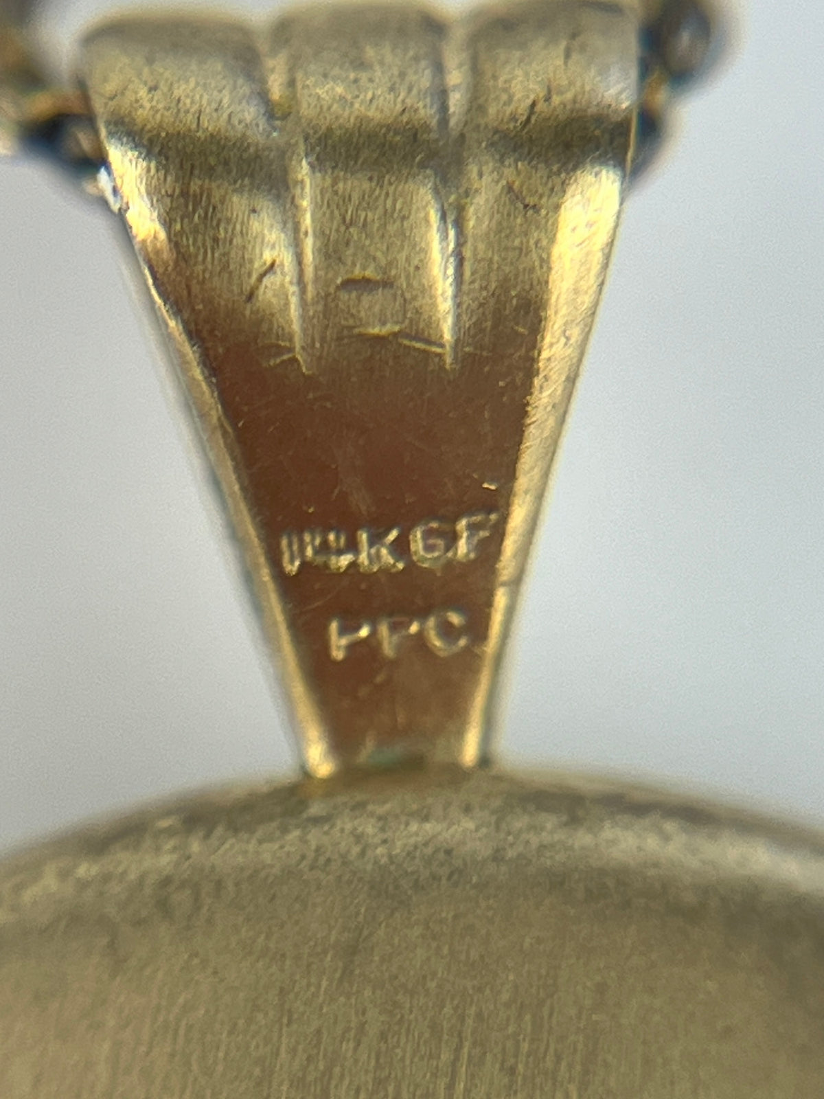 Vintage 14k Gold-Filled Engraved Floral Locket