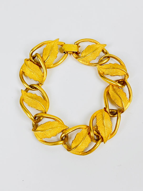 Vintage Gold Tone Leaf Bracelet