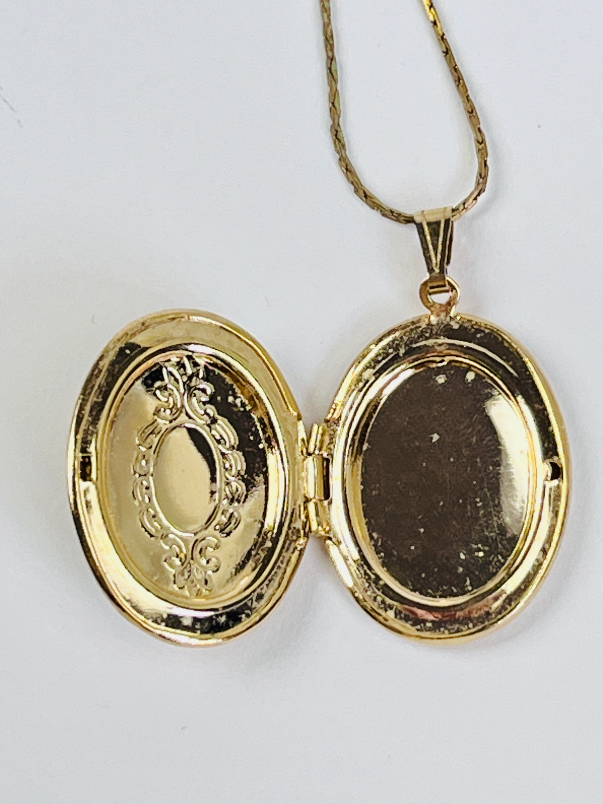 Vintage Faux Pearl Locket