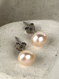 Vintage Freshwater Pearl Earrings